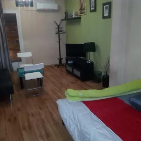 Luxurious 2 Bedroom Center In Thessaloniki